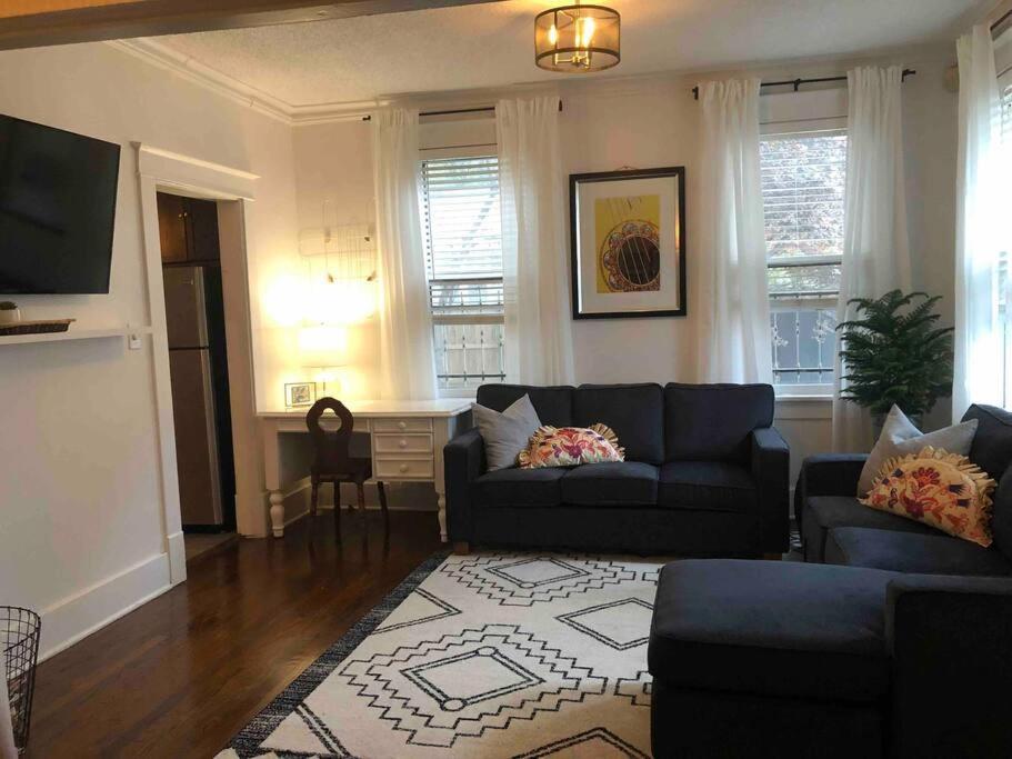 J Birds' Bungalow In The Heart Of Midtown メンフィス エクステリア 写真